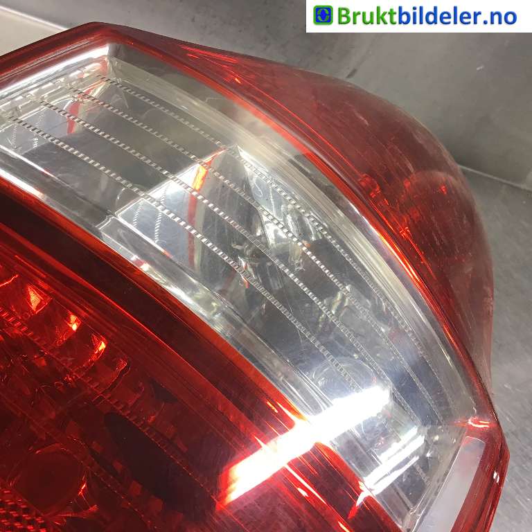 Baklykt høyre til Hyundai i30 2007-2012 (Type I)  (HYUNDAI|92402-2L110|)