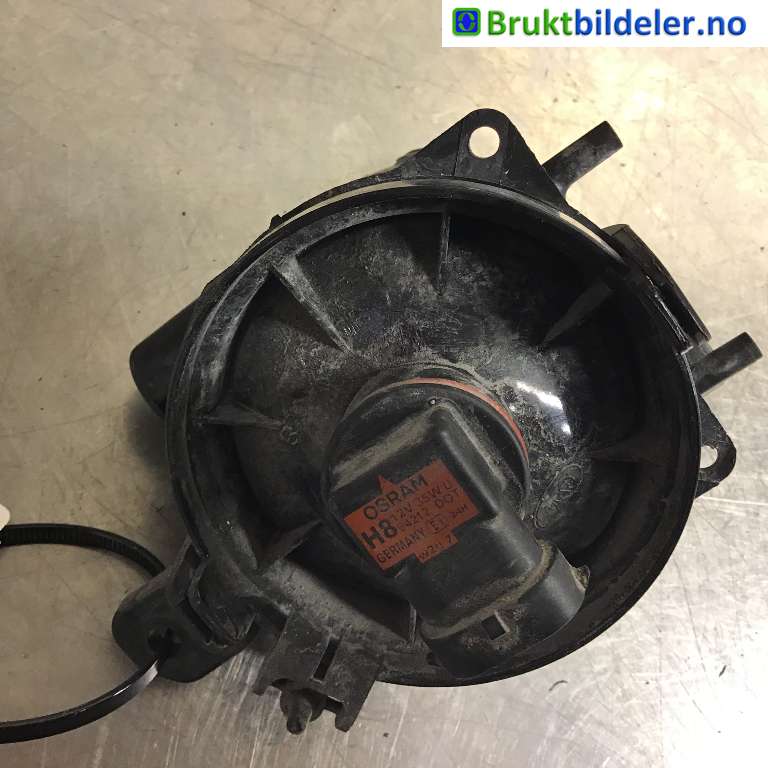 Tåkelykt venstre foran til Volvo V70 2007-2013 (Type III, Fase 1)  (VOLVO|31213101|)