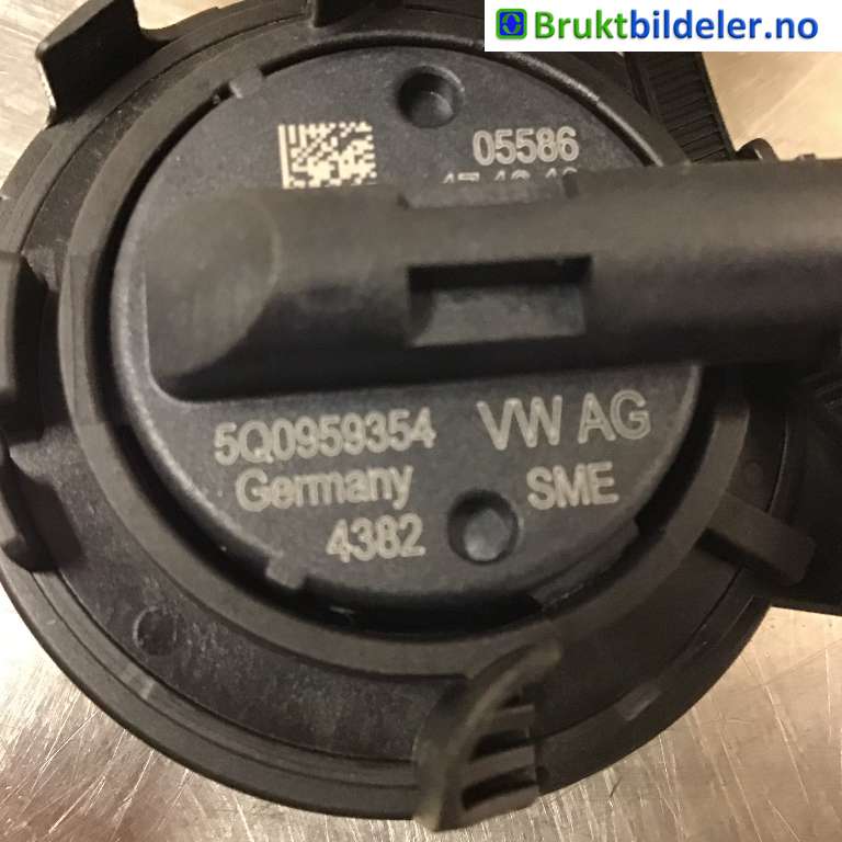 Airbag sensor høyre til VW Golf VII 2012-2017 (Fase 1)  (VOLKSWAGEN|5Q0959354|)
