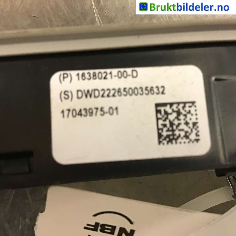 Bryter nødblink til Tesla Model Y 2021-2024 (Type I)  (1638021-00-D|)