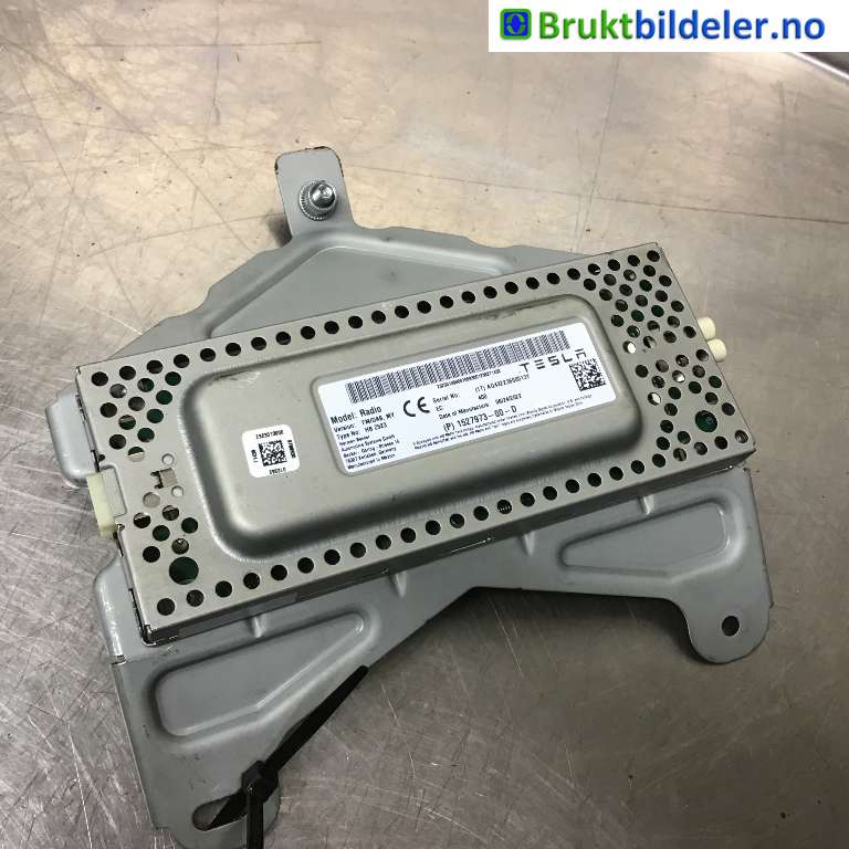 Bilstereo til Tesla Model Y, 2021-2024 (Type I)  (1527973-00-D)