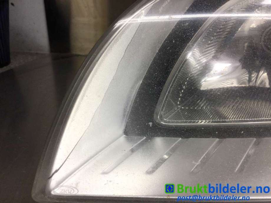Frontlykt venstre halogen til Volvo V70 2007-2013 (Type III, Fase 1)  (VOLVO|31214347||31214415)