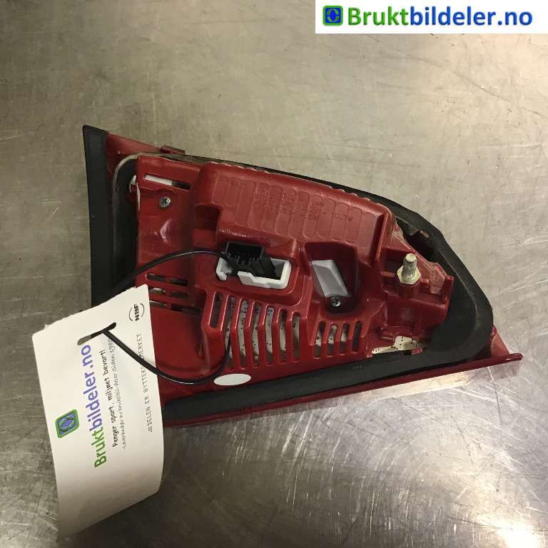 Baklykt høyre indre til Audi A4, Allroad 2009-2016 (Type I) (B8) (B8) (AUDI|8K9 945 094 E|160413|)