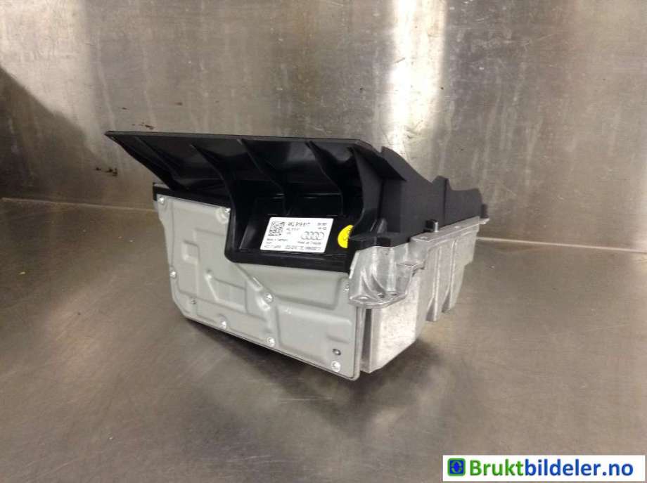 Instrumentpanel til Audi e-tron 2018-->>  (AUDI|4KL 919 617|A2C13144500|)