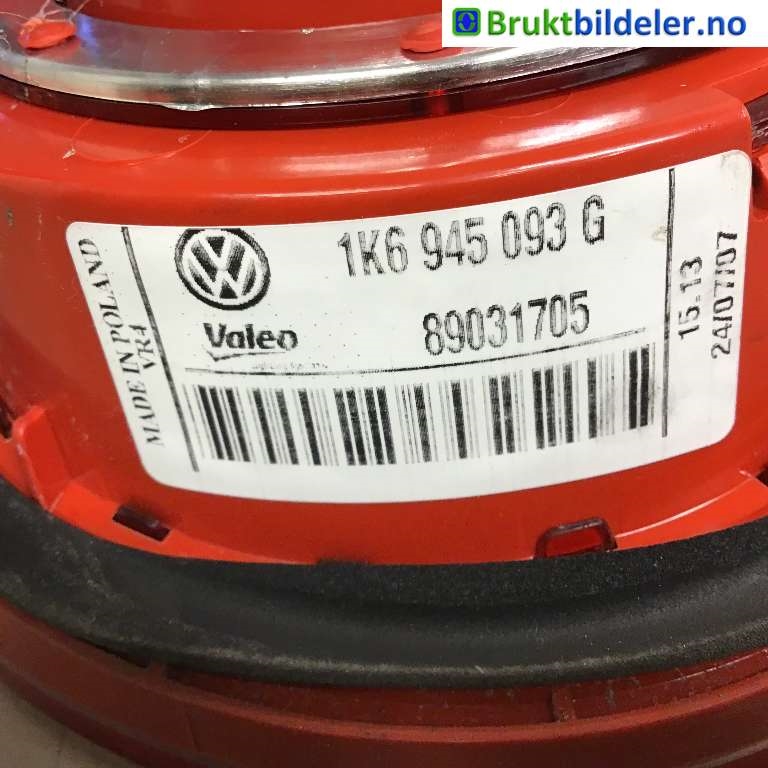Baklykt venstre indre til VW Golf V, Combi 2003-2008  (VOLKSWAGEN|1K6945093G|89031705|)