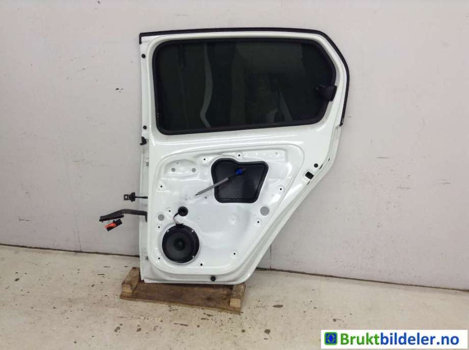 Dør høyre bak til VW E-Up 2013-2019  (VOLKSWAGEN|1S4 833 056 B|)