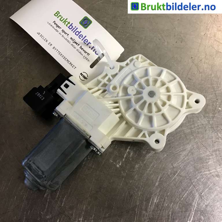 Ruteheis venstre foran til Ford Focus 2014-2018 (Type III, Fase 2)  (FORD|6CP1-14A389-L3C|A65064-112|)