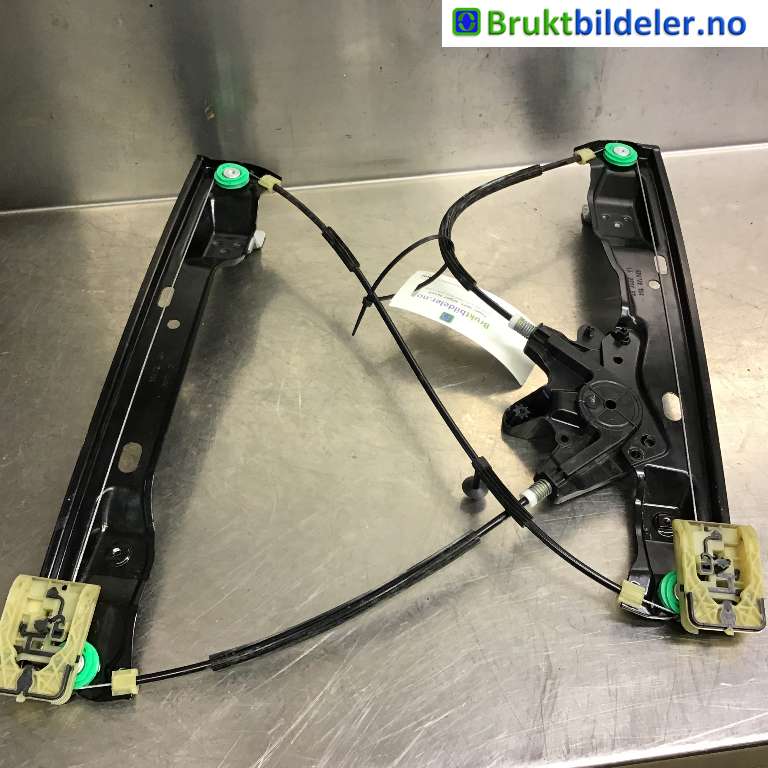 Ruteheis til Ford Focus 2014-2018 (Type III, Fase 2)  (FORD|BM51-A23201-BF|)