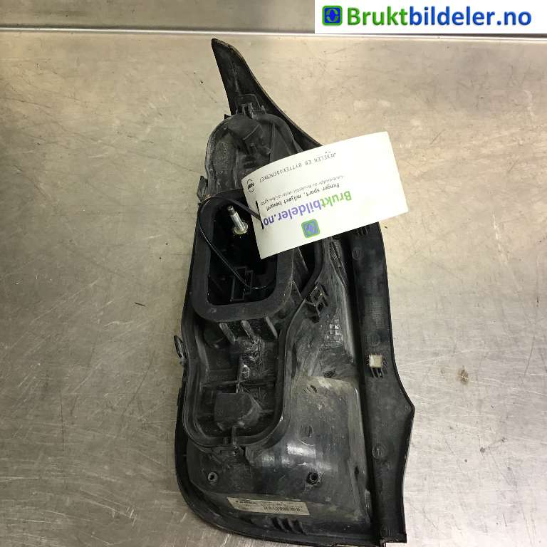Baklykt høyre til VW E-Up 2013-2019  (VOLKSWAGEN|1S0 945 096 G|)