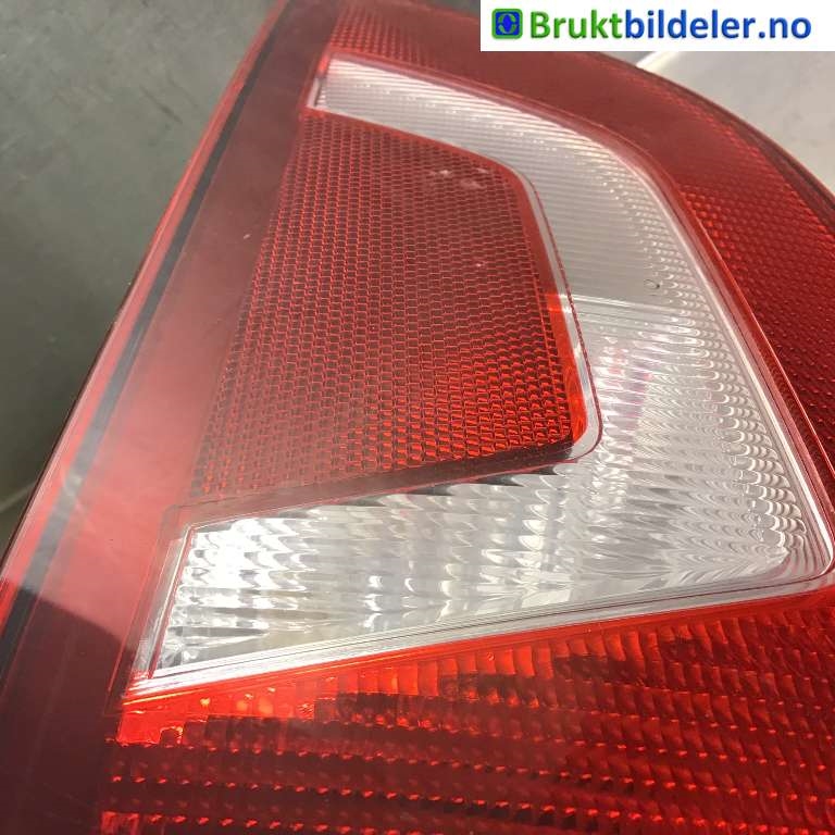 Baklykt venstre til VW E-Up 2013-2019  (VOLKSWAGEN|1S0 945 095 G|)