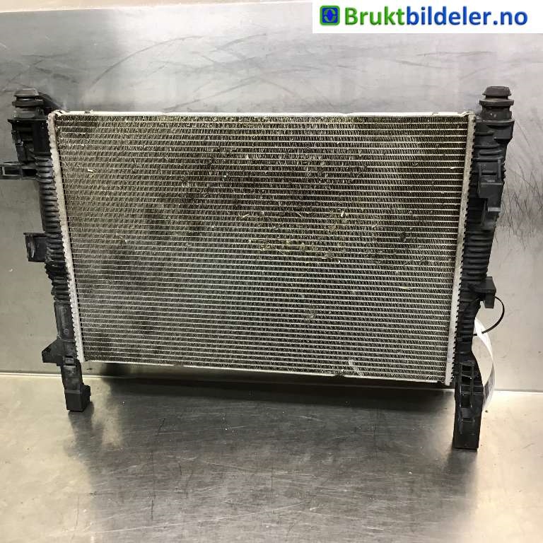 Radiator (automat gir) til Ford C-Max 2015-2019 (Type II, Fase 2)  (FORD|F1F1-8005-HB|T948232 D|)
