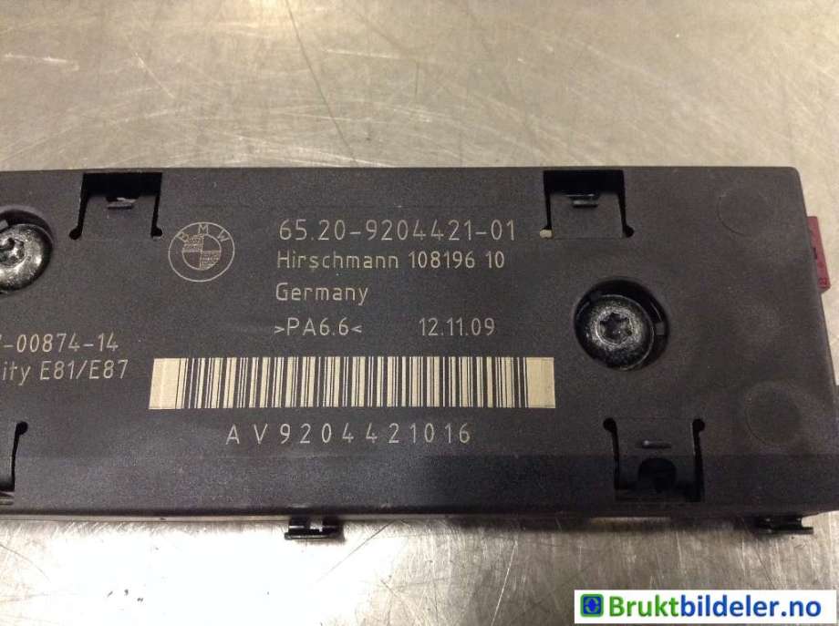 Antenne forsterker til BMW 1-Serie 2004-2011 (E81/E82/E87/E88) (E81/E82/E87/E88) (BMW|65 20 9 204 421-01|)