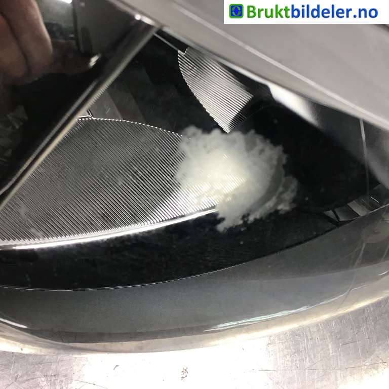 Frontlykt høyre halogen til VW Caddy 2010-2015 (Type III, Fase 2)  (VOLKSWAGEN|2K5 941 006 A|1EL 010 551-02|)