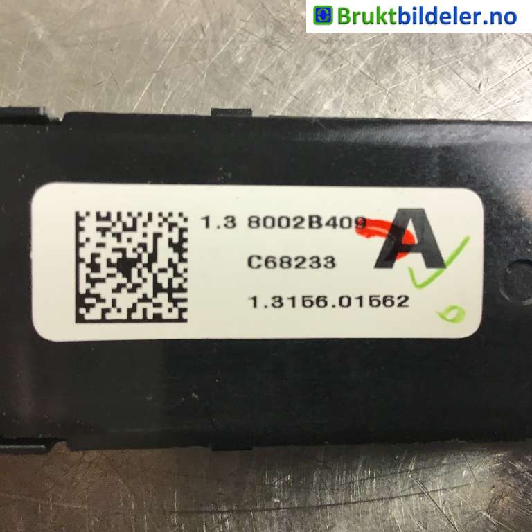 Bryter nødblink til Mitsubishi Outlander 2012-2015 (Type III, Fase 1)  (MITSUBISHI|8002B409|1 3156 01562|C68233)