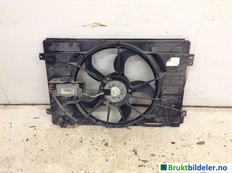 Kjølevifte til VW Caddy, 2010-2015 (Type III, Fase 2)  (VOLKSWAGEN|1K0 121 203 AN)