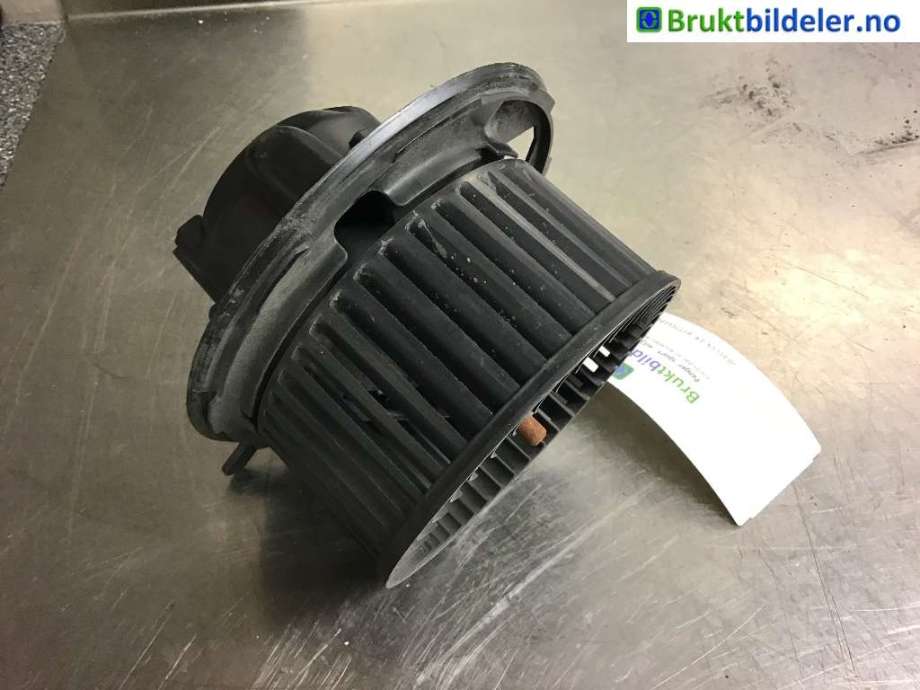 Varmeapparat motor til VW Scirocco 2008-2013  (VOLKSWAGEN|1K1 820 015 P|)