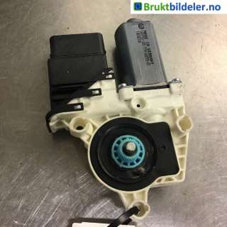 Ruteheis venstre bak til VW Golf VI, 2008-2012  (VOLKSWAGEN|5K0 959 703 C|5K0 959 794)
