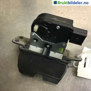 Baklukelås til Hyundai i40,   (HYUNDAI|81230 3Z000)