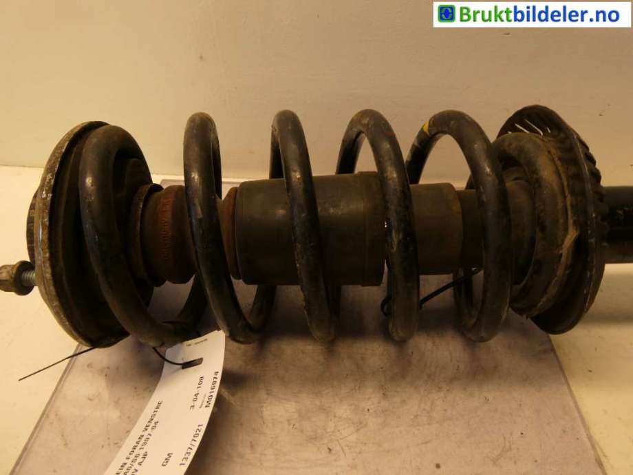 Fjærbein venstre foran til Audi A6 1997-2001 (Type II, Fase 1) (C5) (C5) (AUDI|)