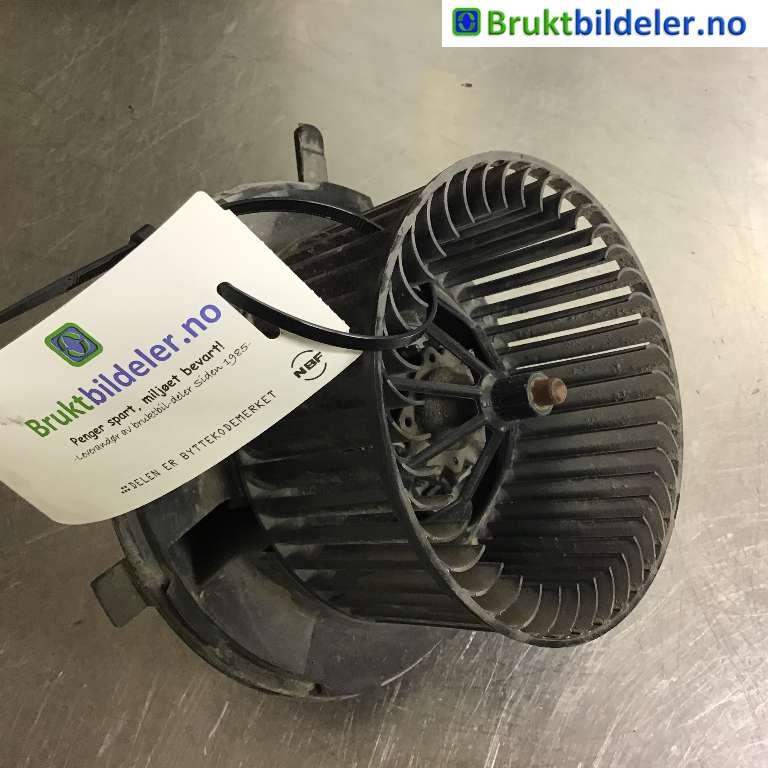 Varmeapparat motor til VW Caddy, 2010-2015 (Type III, Fase 2)  (VOLKSWAGEN|1K1 819 015 C)