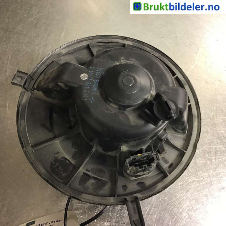 Varmeapparat motor til VW Caddy 2010-2015 (Type III, Fase 2)  (VOLKSWAGEN|1K1 819 015 C|998800 U|)