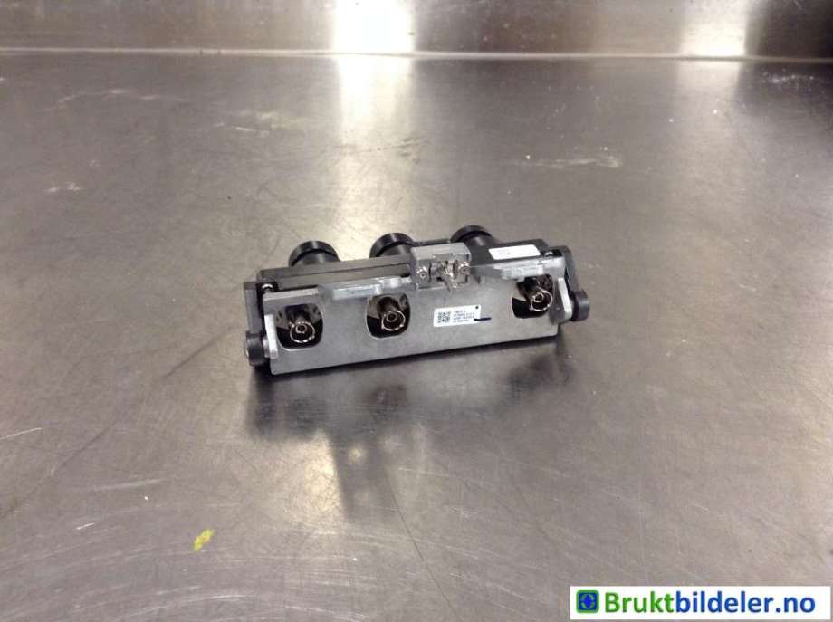 Sensor radar til XPeng P7 2021-->>  (8730001ED1-00-04|)