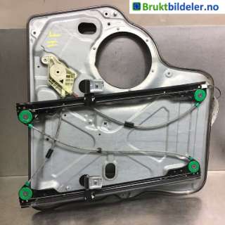 Ruteheis til VW Transporter / Caravelle, 2009-2015 (Fase 2) (T5) (T5) (VOLKSWAGEN|7E1 837 730 D|1009061847)