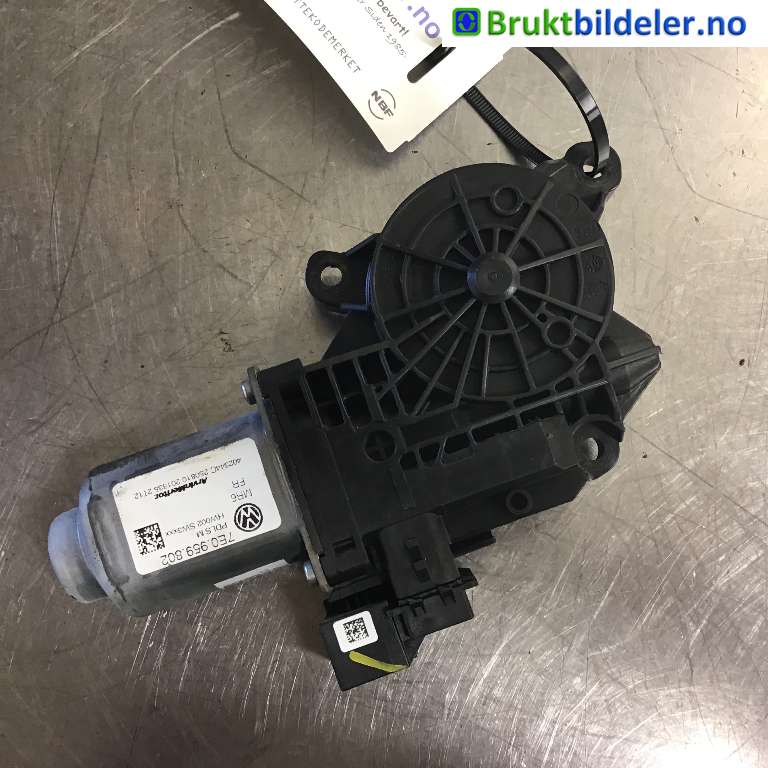 Ruteheis høyre foran til VW Transporter / Caravelle 2009-2015 (Fase 2) (T5) (T5) (VOLKSWAGEN|7E0 959 802|402344C|)