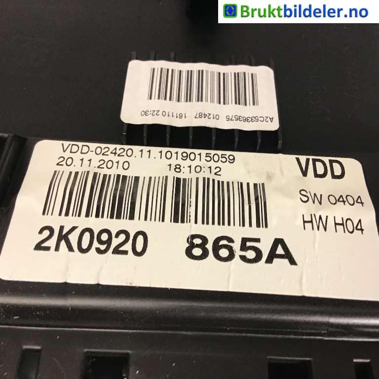 Instrumentpanel til VW Caddy 2010-2015 (Type III, Fase 2)  (VOLKSWAGEN|2K0 920 865 A|)