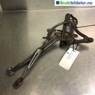 Ruteheis til Mercedes 280-560, 1981-1991 (W126) (W126) (MERCEDES|A 126 720 01 46)