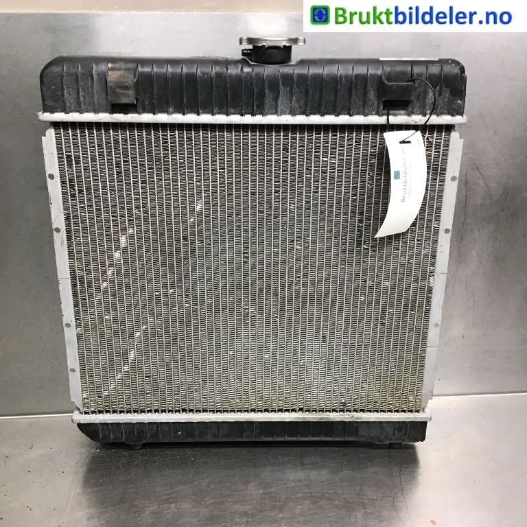 Radiator (automat gir) til Mercedes 280-560 1981-1991 (W126) (W126) (MERCEDES|A 123 501 33 01|62740|)