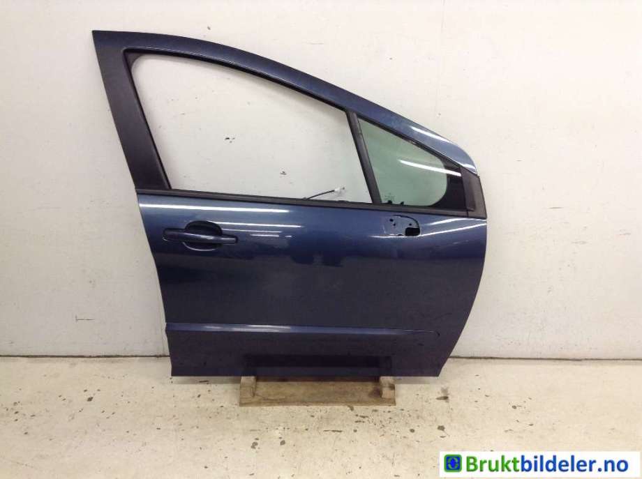 Dør høyre foran til Peugeot 308 2007-2011 (Type I, Fase 1) (PEUGEOT|9004 CC|)