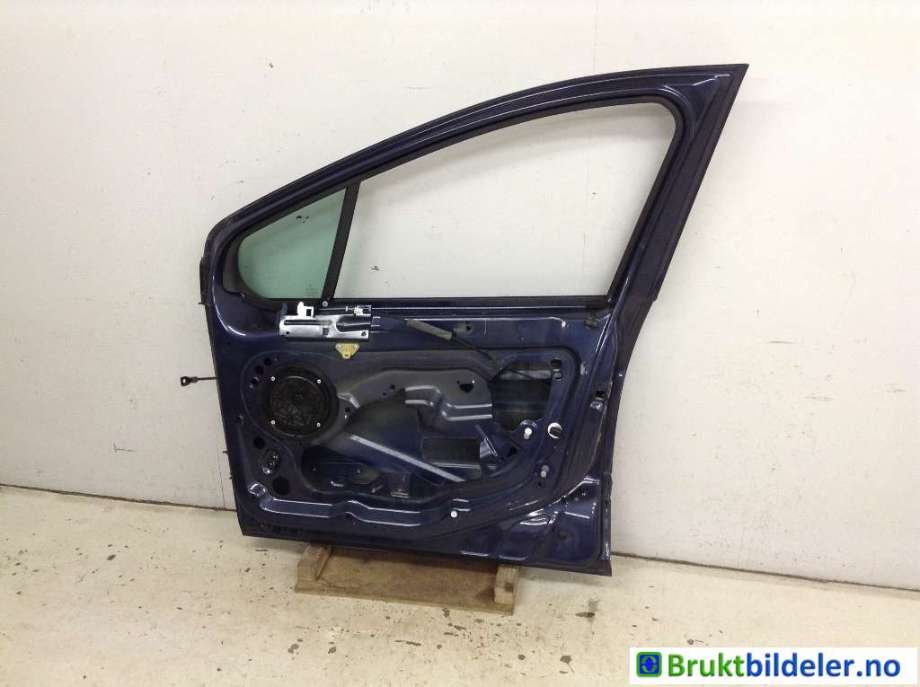Dør høyre foran til Peugeot 308 2007-2011 (Type I, Fase 1) (PEUGEOT|9004 CC|)