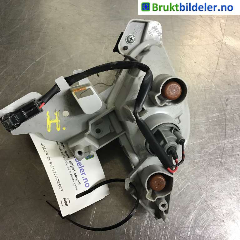 Blinklykt høyre til Mazda CX-3 2015-2022 (MAZDA|DB2R-51-350|)