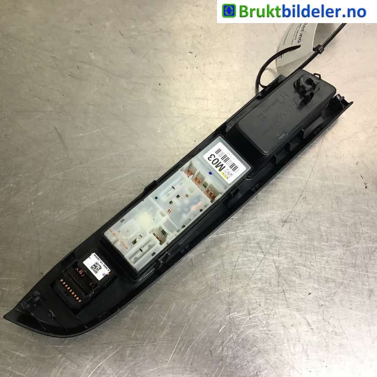Bryter ruteheis til Subaru XV 2012-2017 (Type I)  (SUBARU|83071FJ030|)