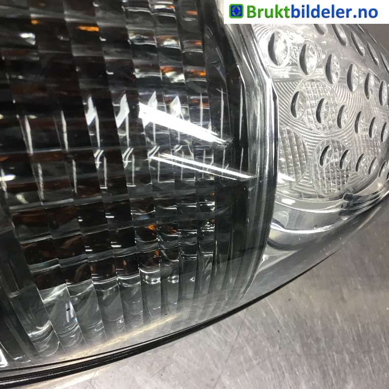 Baklykt høyre til Mitsubishi i-MiEV 2010-->>  (MITSUBISHI|8330A682|)