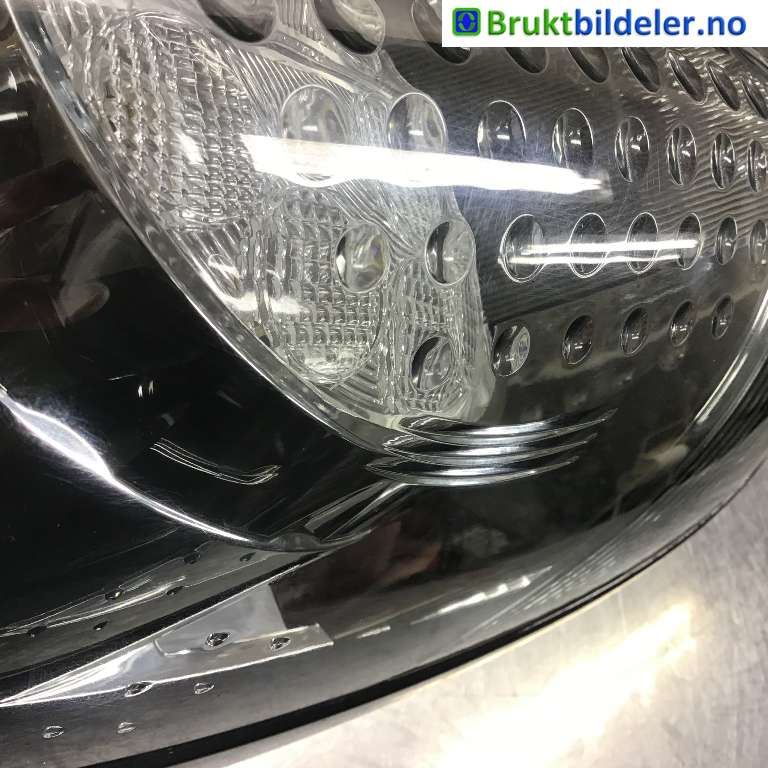 Baklykt venstre til Mitsubishi i-MiEV 2010-->>  (MITSUBISHI|8330A681|)