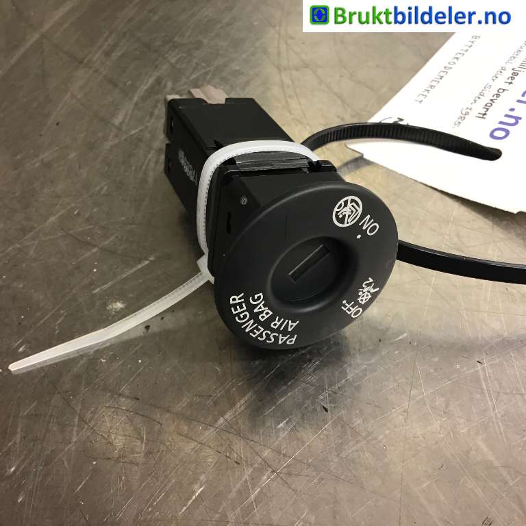 Bryter diverse til Nissan Qashqai, 2014-2021 (Type II)  (NISSAN|)
