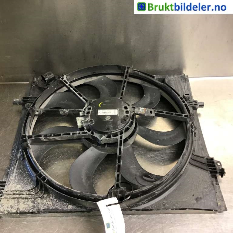 Kjølevifte til Nissan Qashqai, 2014-2021 (Type II)  (NISSAN|214814EA0B)