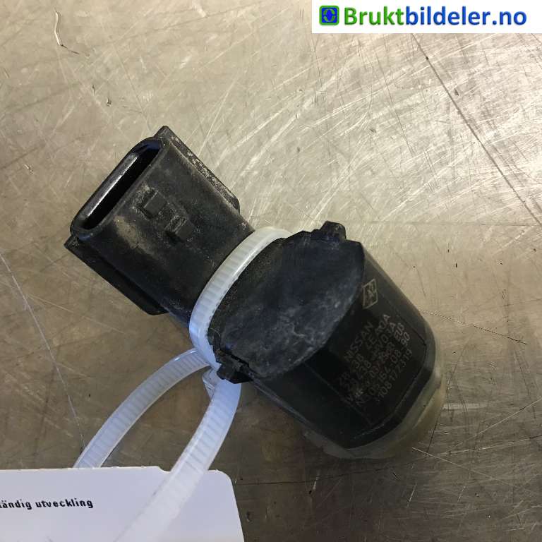 Parkeringssensor foran til Nissan Qashqai, 2014-2021 (Type II)  (NISSAN|28438 4EA0A)