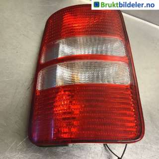 Baklykt venstre til VW Caddy,   (VOLKSWAGEN|2K5 945 095 C|2K0 945 111 A)