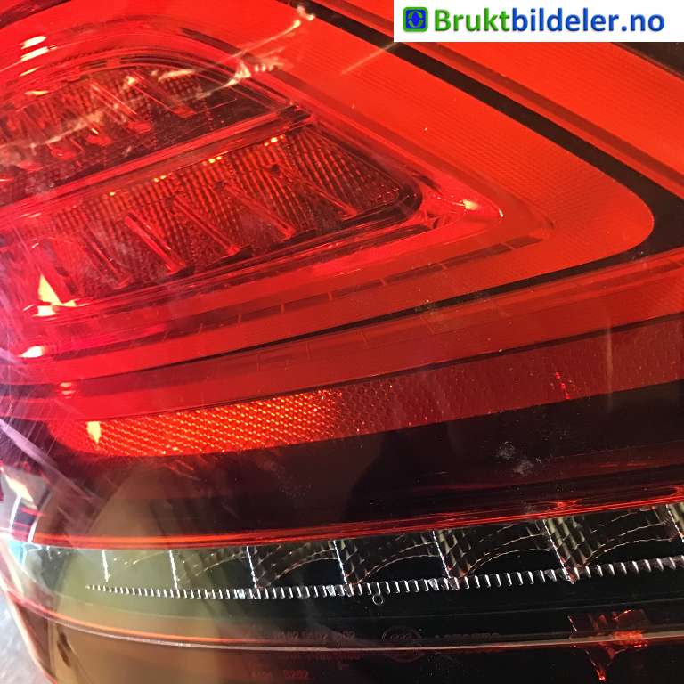Baklykt venstre til Mercedes C-Klasse 2018-2021 (Fase 2) (W205) (W205) (MERCEDES|A 205 906 45 03|YAP2006819|)