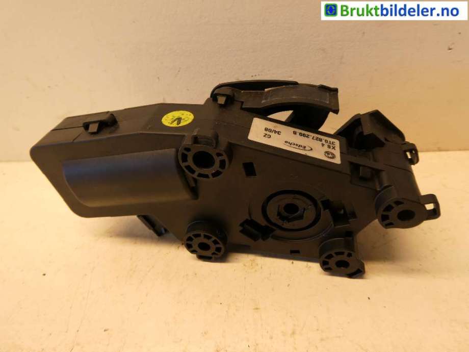 Hengsler til Škoda Superb 2008-2015 (Type II)  (SKODA|3T0 827 299 B||3T0.827.299.B)