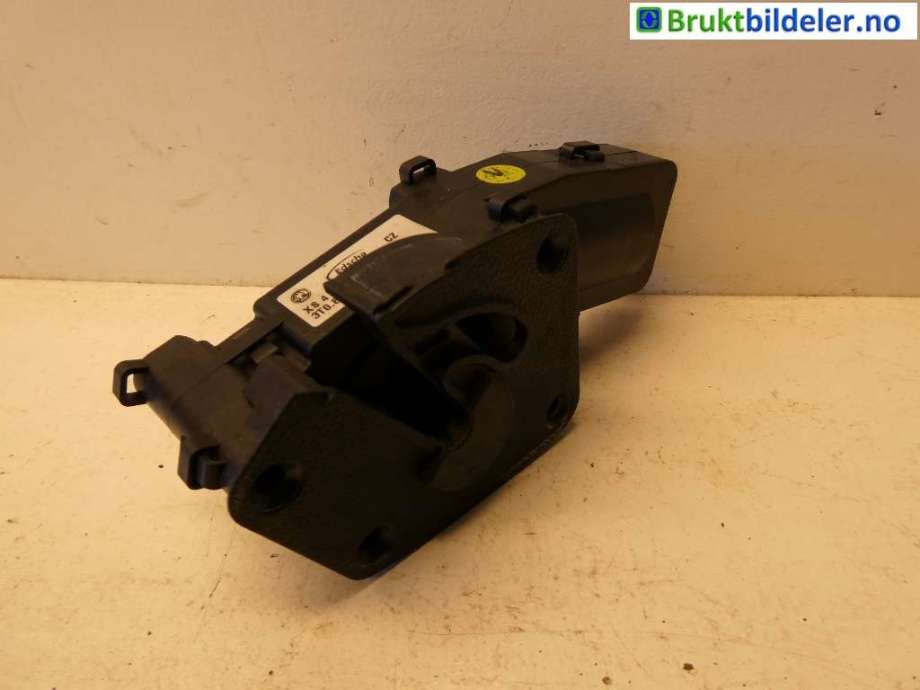 Hengsler til Škoda Superb 2008-2015 (Type II)  (SKODA|3T0 827 299 B||3T0.827.299.B)