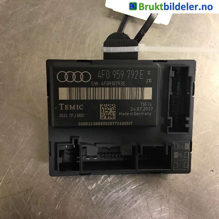 Styreenhet dør venstre foran til Audi A6 2008-2011 (Type III, Fase 2) (C6) (C6) (AUDI|4F0 959 792 E|0033 TF J 0001|)