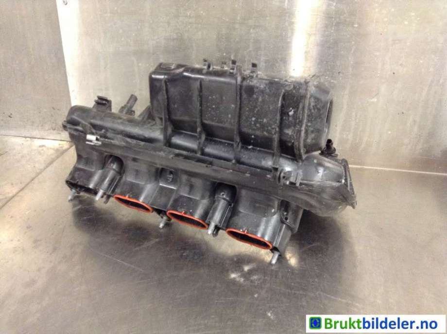 Manifold innsug til Mercedes C-Klasse 2018-2021 (Fase 2) (W205) (W205) (MERCEDES|A 274 090 00 37|)