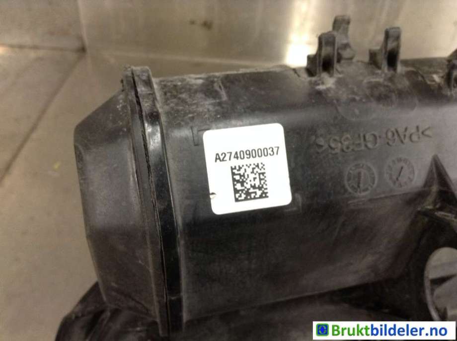 Manifold innsug til Mercedes C-Klasse 2018-2021 (Fase 2) (W205) (W205) (MERCEDES|A 274 090 00 37|)