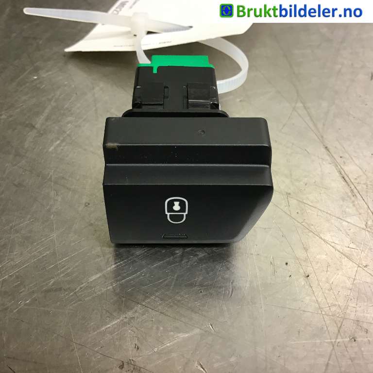 Bryter diverse til Peugeot Expert 2016-->> (Type III) (PEUGEOT|9809138677|)