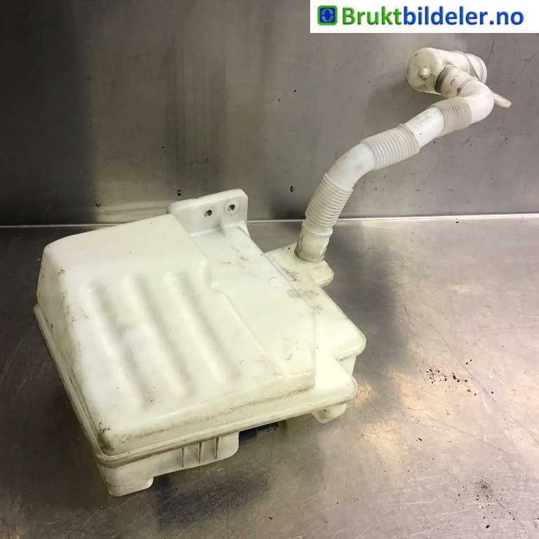 Spylertank til VW Golf VI 2008-2012  (VOLKSWAGEN|1K0 955 453|)