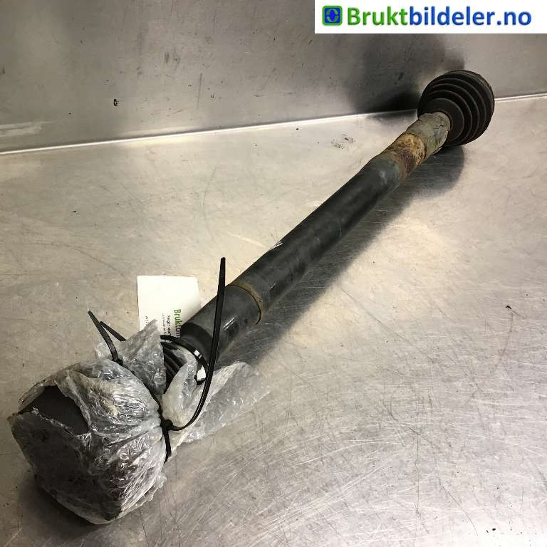 Drivaksel høyre foran til VW Golf VI 2008-2012 (VOLKSWAGEN|1K0 407 272 GK|)